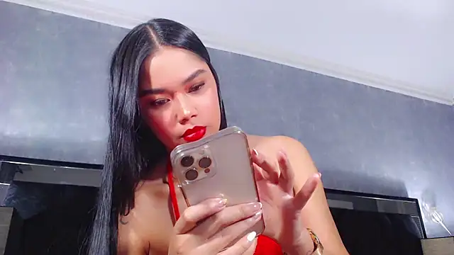 JasmineMoore online show from 12.19.24