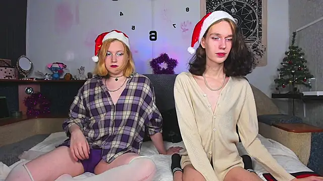 Snapshot of Calvin_and_Kevin chatting on 12.30.24 Calvin and Kevin online show from 12.30.24