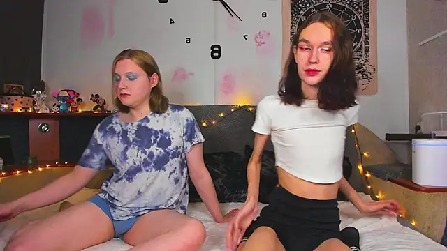 Snapshot of Calvin_and_Kevin chatting on 01.19.25 Calvin and Kevin online show from 01.19.25