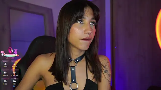 MissKorah online show from 09.26.25