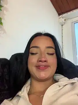 Ady 18 online show from 12.12.24