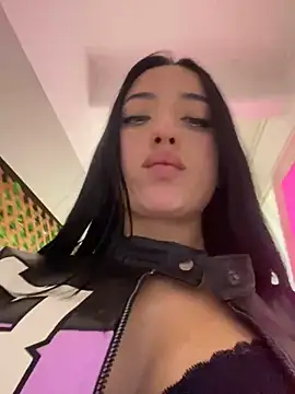 Ady 18 online show from 12.17.24