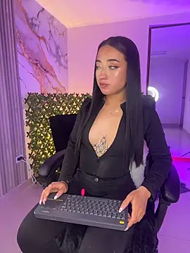 Ady 18 online show from 03.25.26