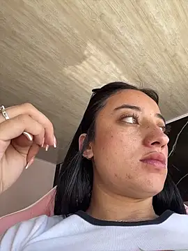 Snapshot of Ady_18 chatting on 05.09.26 Ady 18 online show from 05.09.26