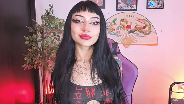 Snapshot of catipetite chatting on 05.23.26 catipetite online show from 05.23.26