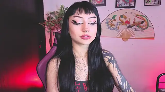 Snapshot of catipetite chatting on 07.11.26 catipetite online show from 07.11.26
