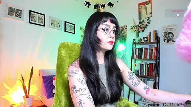 Conlosmichis online show from 02.03.26