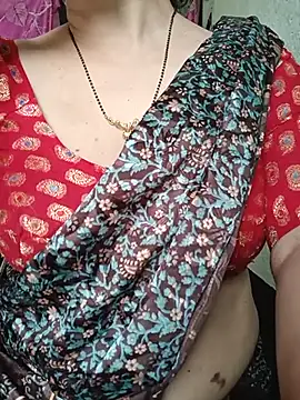 Snapshot of Rosy-B chatting on 05.16.26 Rosy-B online show from 05.16.26