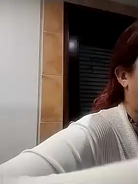 AriaRusso online show from 02.13.25