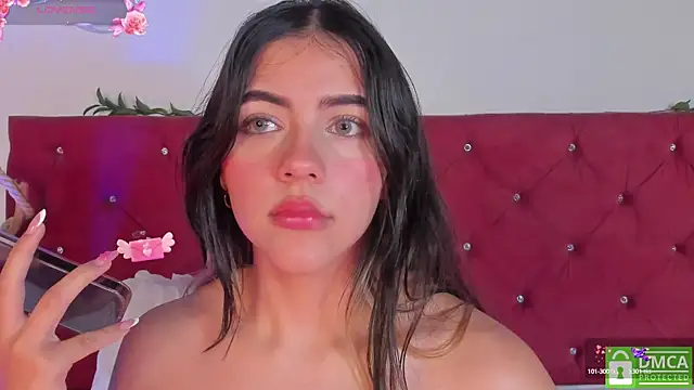 SofiScott  online show from 03.20.25