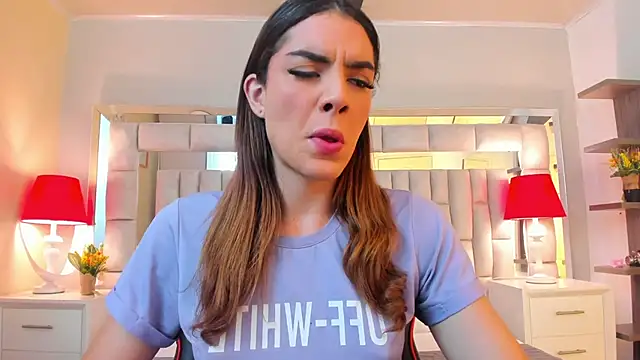 mariiahneedles online show from 11.17.25