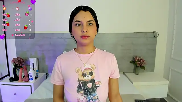 Snapshot of DulceColeman chatting on 06.11.26 DulceColeman online show from 06.11.26