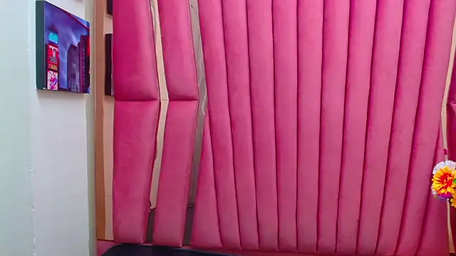 Cameron cutte online show from 01.07.25