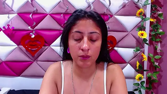 Cameron cutte online show from 03.11.25