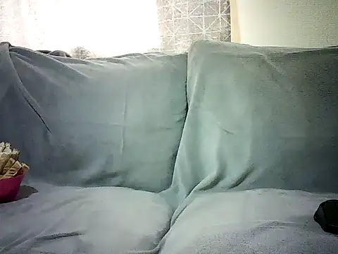 Snapshot of Pierra77 chatting on 07.20.26 Pierra77 online show from 07.20.26