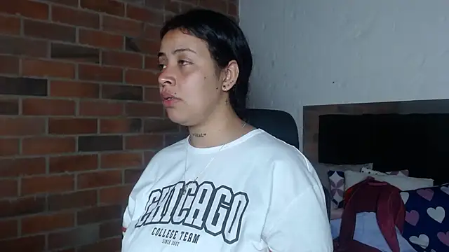 salome  hills1 online show from 04.25.26