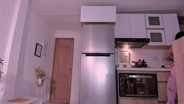 DannaHyde online show from 03.11.25