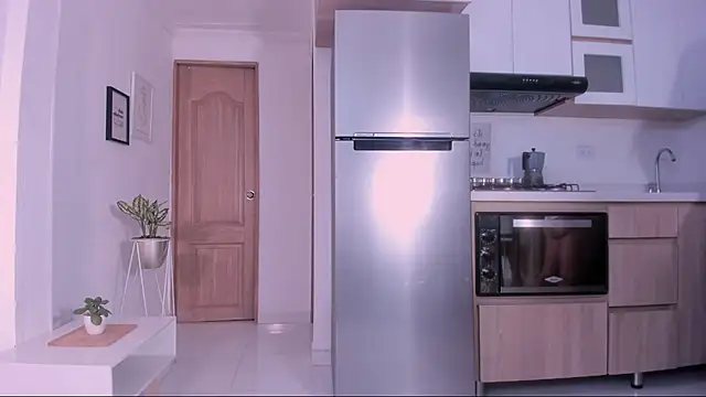 DannaHyde online show from 09.14.25