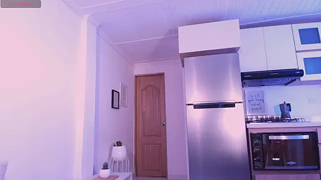 DannaHyde online show from 11.19.25