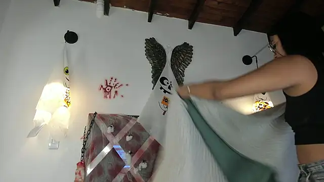 Bianca zaens2 online show from 10.30.25