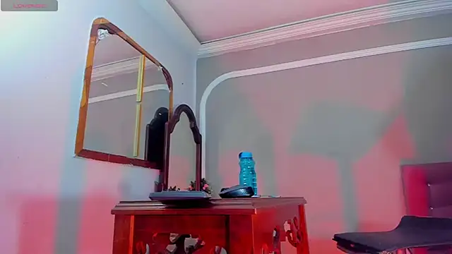 Snapshot of Jimena_Grey chatting on 09.11.25 Jimena Grey online show from 09.11.25