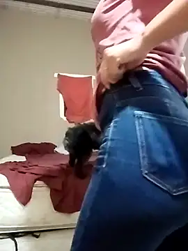 Michellluxo online show from 04.13.26