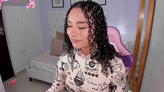 kitty kayo online show from 12.18.25