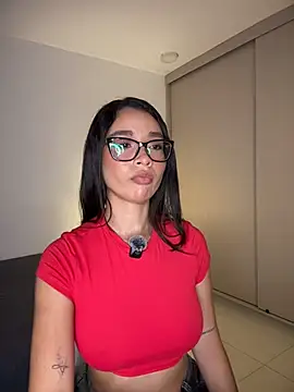 Hips hannah online show from 01.12.26