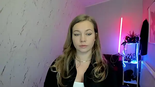 holly xglam online show from 01.13.26