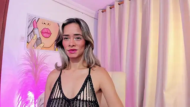 SkiinnyAna online show from 04.17.26