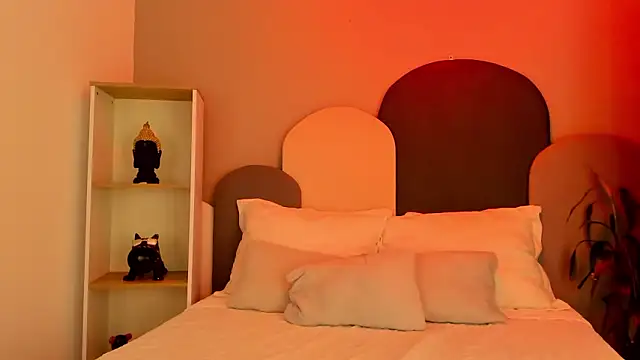 TaraCarson online show from 02.25.26