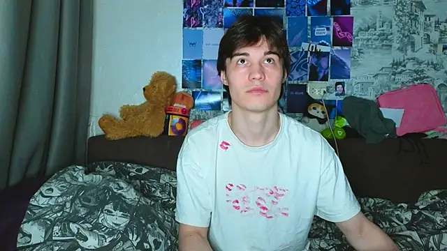 Snapshot of pepedastro chatting on 10.07.25 pepedastro online show from 10.07.25