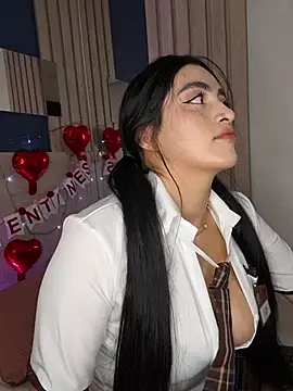 miel gomez online show from 02.17.26