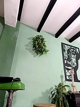 Snapshot of thirstymoonxx chatting on 02.26.26 thirstymoonxx online show from 02.26.26