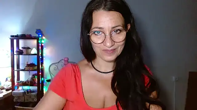 KeisyNeonX online show from 10.29.25