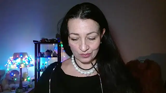 KeisyNeonX online show from 02.08.26