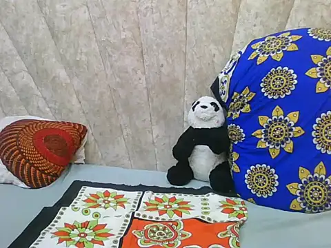 Sexy Villagegal online show from 10.21.25