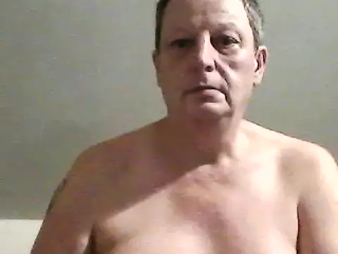 Snapshot of chubbybear2cum chatting on 01.31.25 chubbybear2cum online show from 01.31.25