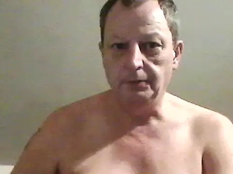 Snapshot of chubbybear2cum chatting on 02.01.25 chubbybear2cum online show from 02.01.25