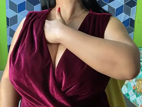 Aishwarya 101  online show from 01.08.25