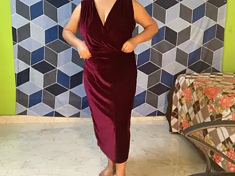 Aishwarya 101  online show from 02.23.25