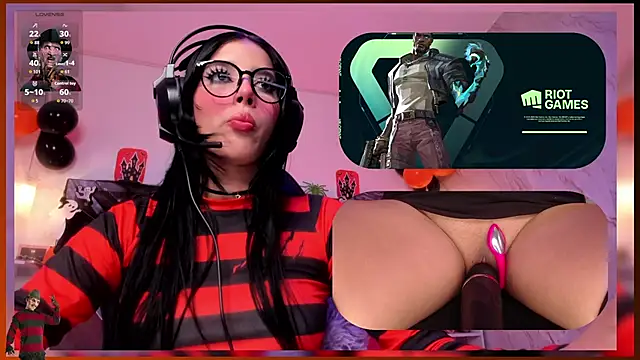 SweetieCloe  online show from 11.01.25