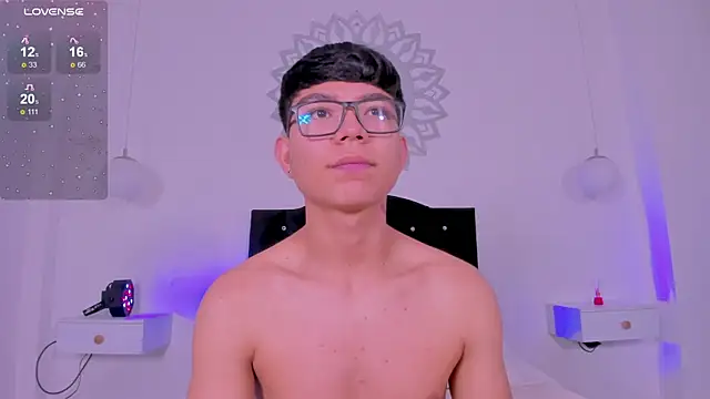 CodyTwink online show from 09.09.25