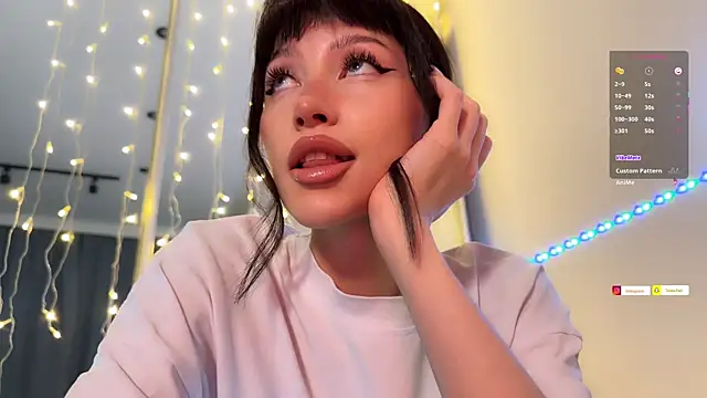 Snapshot of ellie_miu chatting on 01.13.26 ellie miu online show from 01.13.26