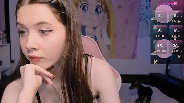 Snapshot of CoddleWeeper_ chatting on 09.30.25 CoddleWeeper online show from 09.30.25