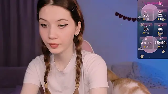 Snapshot of CoddleWeeper_ chatting on 11.13.25 CoddleWeeper online show from 11.13.25