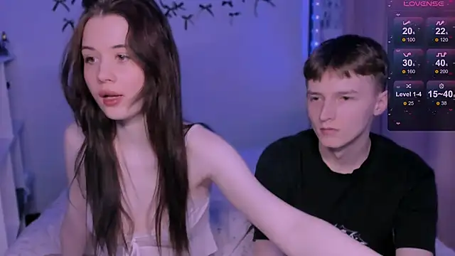 Snapshot of CoddleWeeper_ chatting on 02.24.26 CoddleWeeper online show from 02.24.26