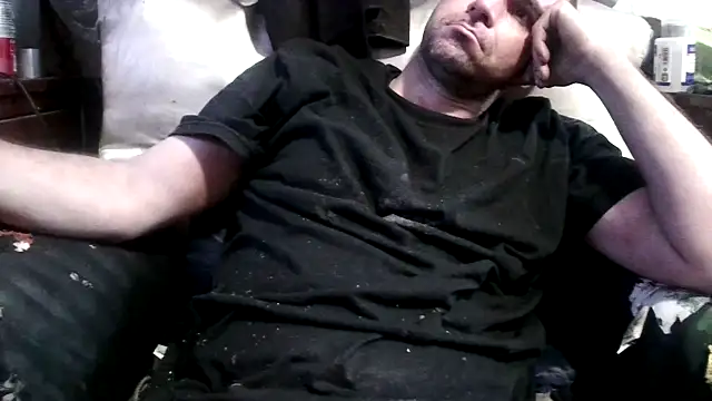 robeaulieu02 online show from 01.01.25