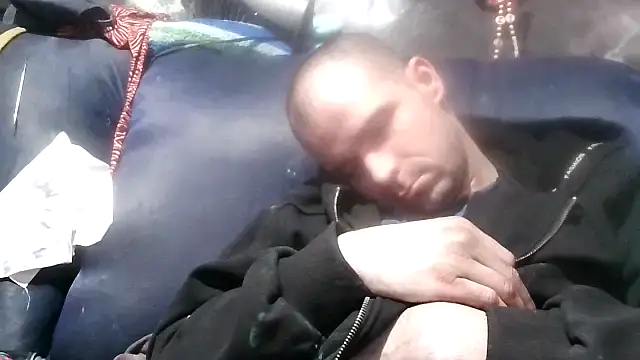 robeaulieu02 online show from 02.07.25