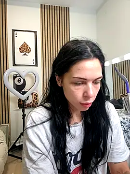 NattyFierros online show from 11.14.25